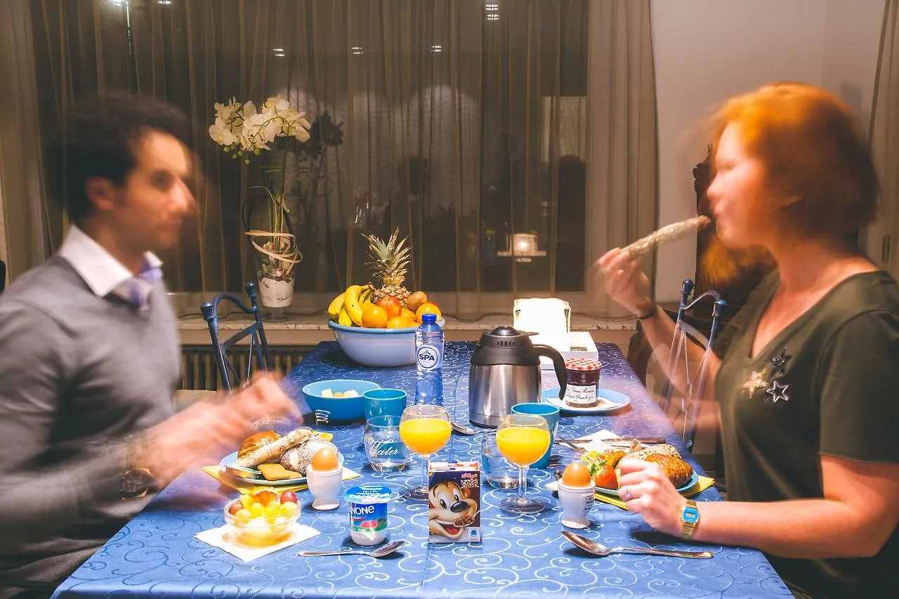 ***** Bed & Breakfast Bed and Breakfast Sable D'O -Vlak Aan De Zee- Mariakerke  Belgie
