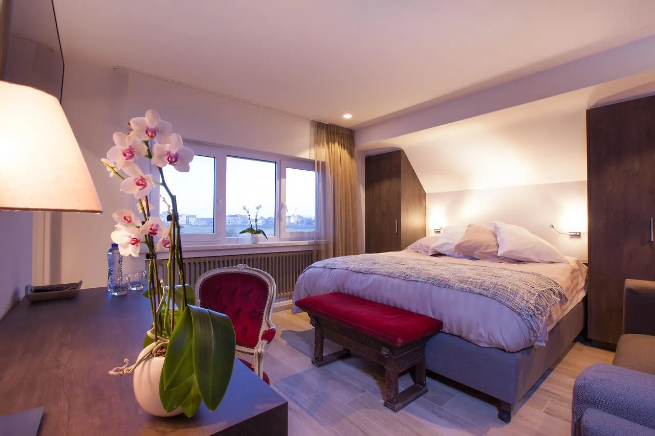 Bed and Breakfast Sable D'O -Vlak Aan De Zee- Mariakerke  Mariakerke (Belgium Coast)