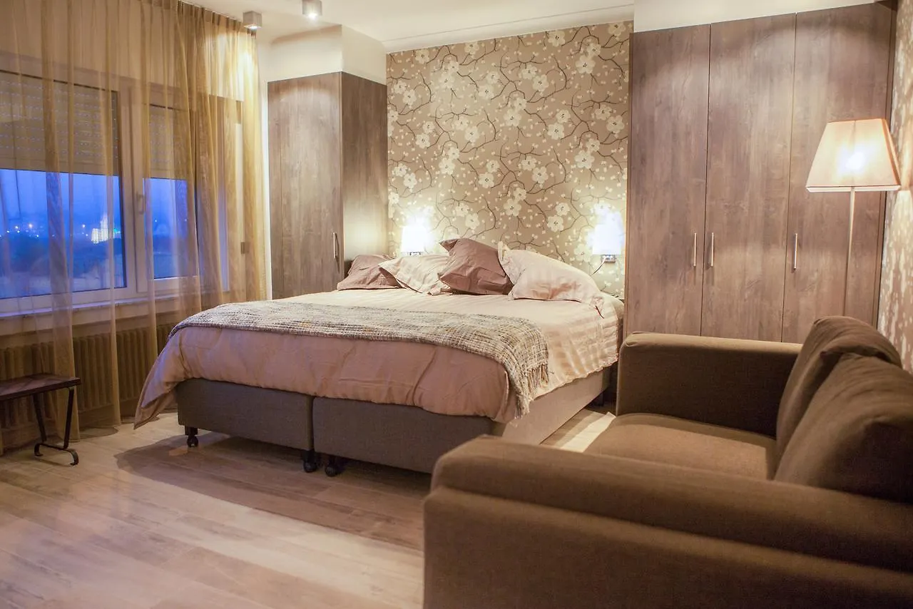 Bed and Breakfast Sable D'O -Vlak Aan De Zee- Mariakerke  5*, Mariakerke (Belgium Coast) Belgie